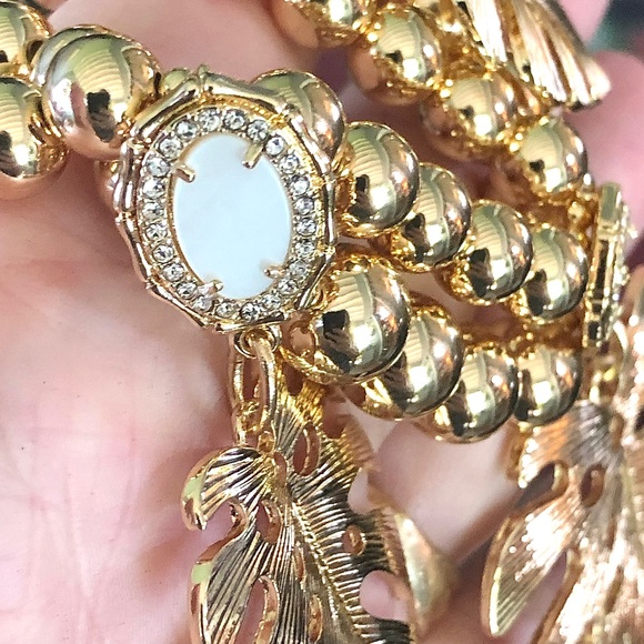 LILLY PULITZER NECKLACE NWT EXQUISITE MONSTERA LEAF NECKLACE ⭐️JUNGLE VIBE GOLD - Picture 11 of 16